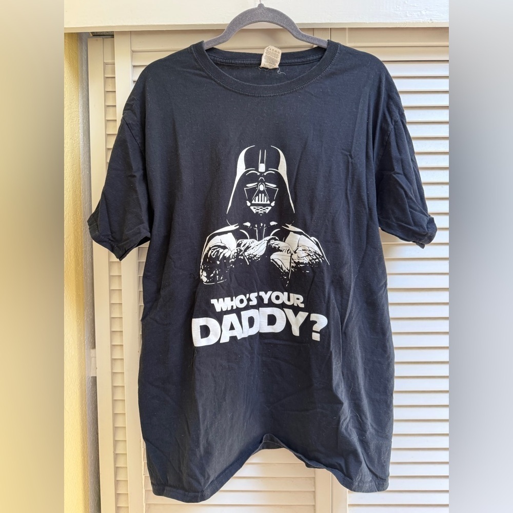 Who’s Your Daddy Darth Vader Black Graphic short sleeved T-Shirt Men’s Sz Large